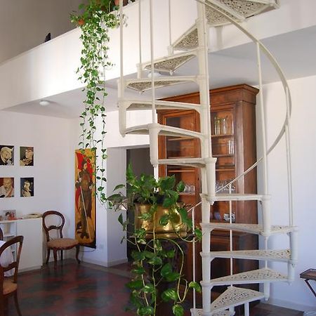 Su Al Celio - Colosseo Bed and Breakfast Rome Buitenkant foto