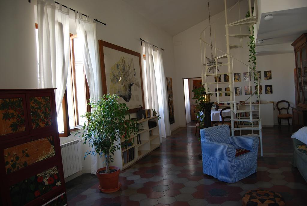 Su Al Celio - Colosseo Bed and Breakfast Rome Buitenkant foto