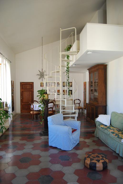 Su Al Celio - Colosseo Bed and Breakfast Rome Buitenkant foto