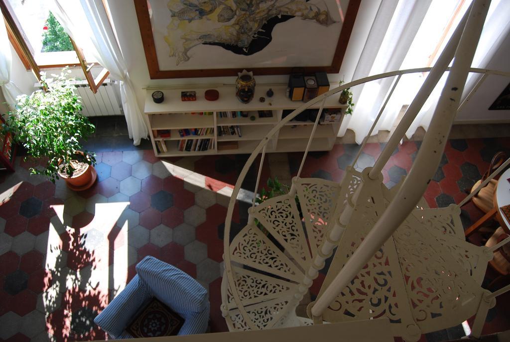 Su Al Celio - Colosseo Bed and Breakfast Rome Buitenkant foto